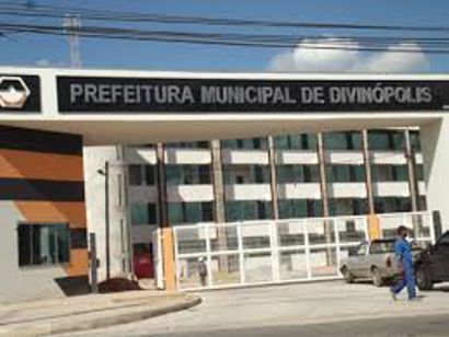 Prefeitura de Divinópolis cogita também instituir o horário de meio expediente de trabalho, ao exemplo da Câmara de Vereadores Sede - Prefeitura - Divinews